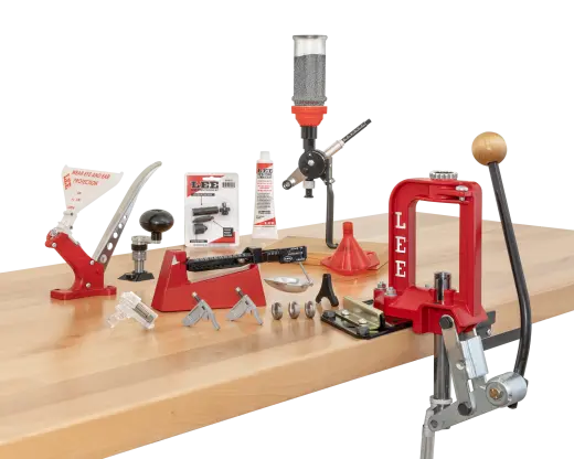 Sestava třetí generace jednooperačního lisu s O-rámem LEE Challenger, v kompletní sadě na přebíjení
LEE Challenger Bench Prime Kit.